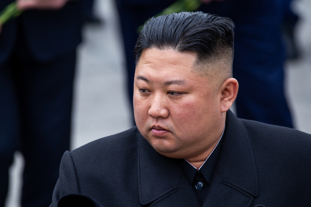NE DAJU DUVAN KIM DŽONG-UNU Prodavali su cigarete Severnoj Koreji - sad moraju da plate kaznu od 635 miliona dolara