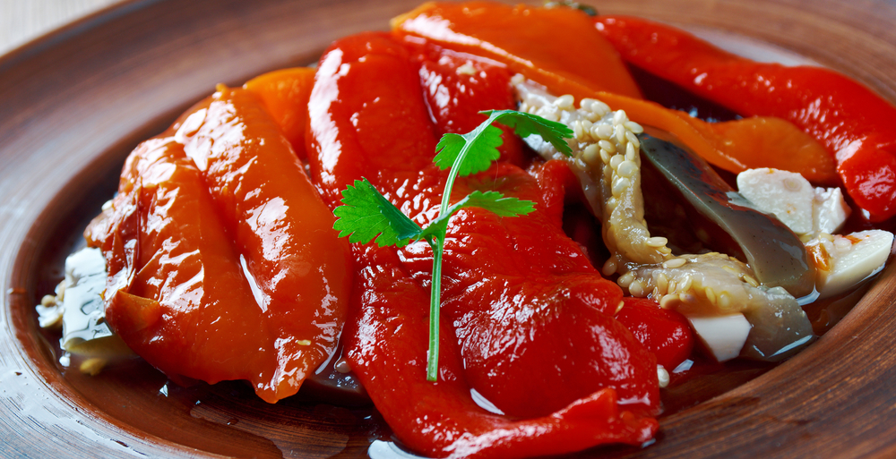 KAD PROBAJU SRPSKU, PLAČU OD MILINE! Naša salata je među top 5 najboljih na svetu - pogađate li koja? (FOTO)