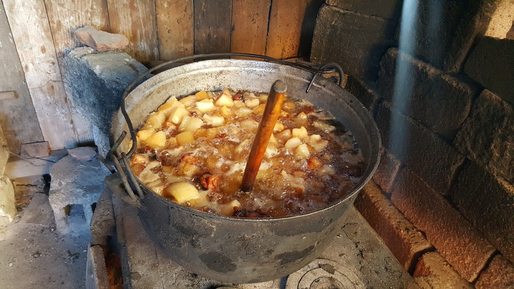 Iznervirao se zbog cene čvaraka, pa ih je napravio sam - i mnogo manje ga je koštalo