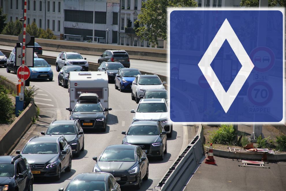 NOVI SAOBRAĆAJNI ZNAK Znate li koja je njegova funkcija?