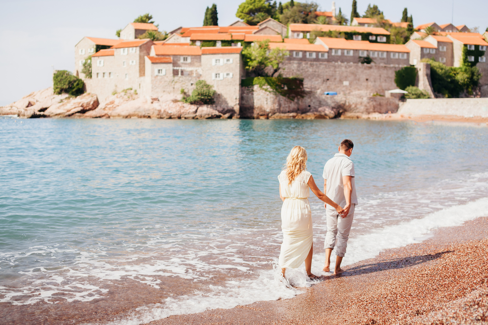 Ako ne dođe do dogovora u roku od mesec dana, država preuzima Sveti Stefan