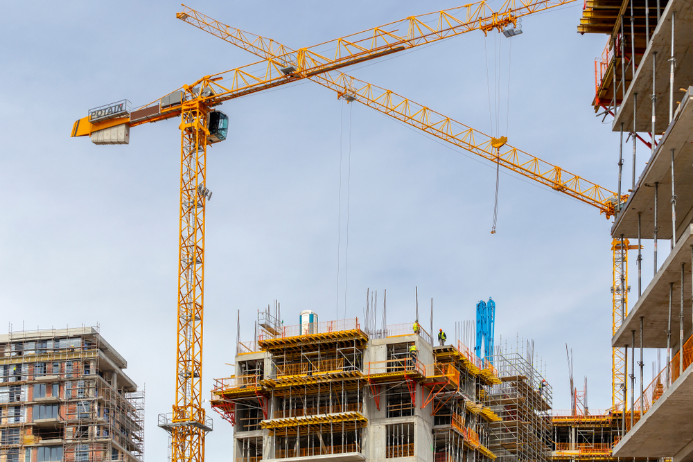 O INVESTICIJAMA, PENZIJAMA I POMOĆI Korisnicima socijalne pomoći uskoro po 10.000 dinara