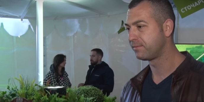 PORODIČNA PROIZVODNJA Nemanja iz Topole: "Dobar domaćin i u nezahvalnoj godini napravi uspeh"
