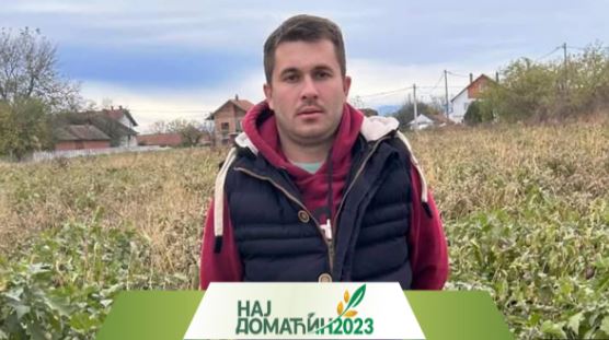 Tikvice i patlidžan stižu iz Azanje u kojoj je Stefan sa roditeljima i mlađim bratom na 5 hektara počeo ozbiljan povrtarski biznis