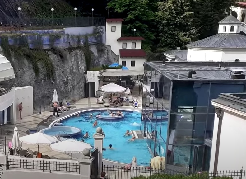 SRPSKA BANJA - RAJ U ZIMSKIM DANIMA Ceo apartman za Novu godinu 15 evra
