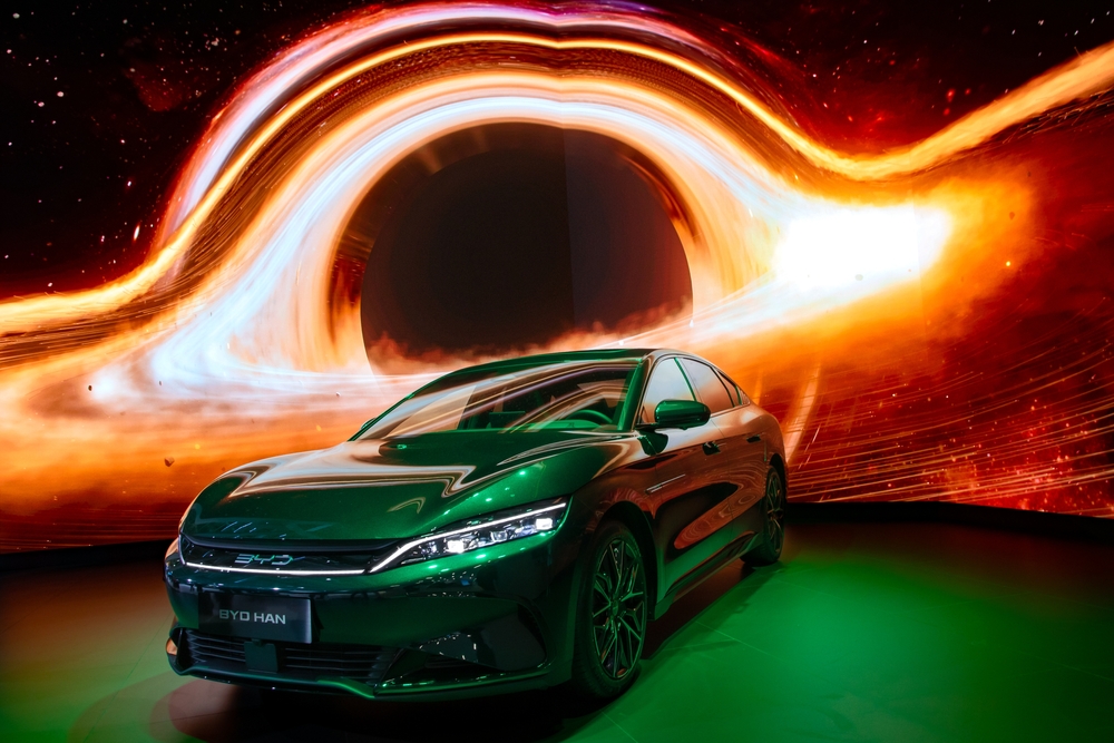 NEMA VIŠE NAGAĐANJA Zvanično - kineski proizvođač je pretekao "Teslu" u prodaji automobila