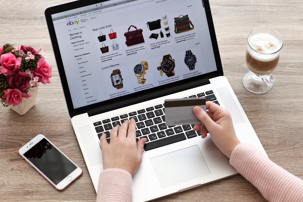 SLALI IM ŽIVE BUBAŠVABE NA KUĆNU ADRESU eBay mora da plati milione zbog lošeg poslovanja