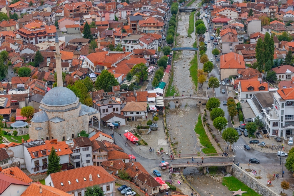UVODE EVRO NA DIVLJE U PRIŠTINI Vučić: Borićemo se za opstanak dinara