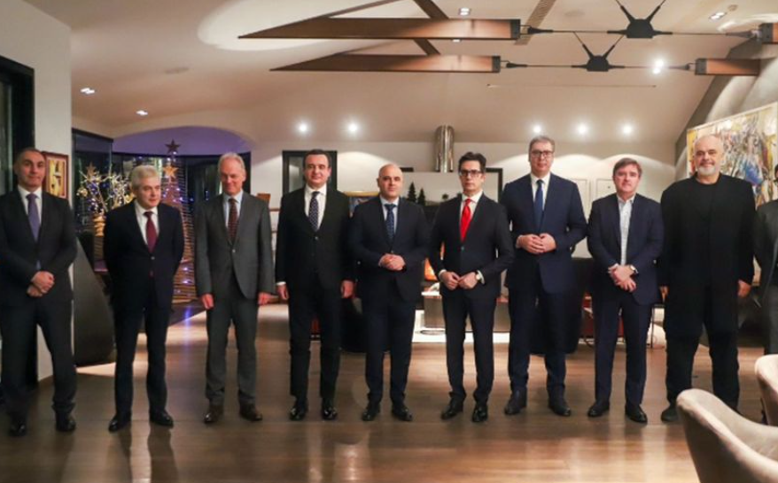 PREDSEDNIK POTPISUJE DVA VAŽNA PROTOKOLA Vučić na samitu 'Zapadni Balkan - Evropska unija'