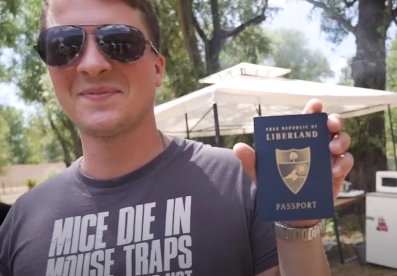 JESTE LI ČULI ZA LIBERLAND? Graniči se sa Srbijom - imaju i svoj pasoš, a sada i valutu (VIDEO)