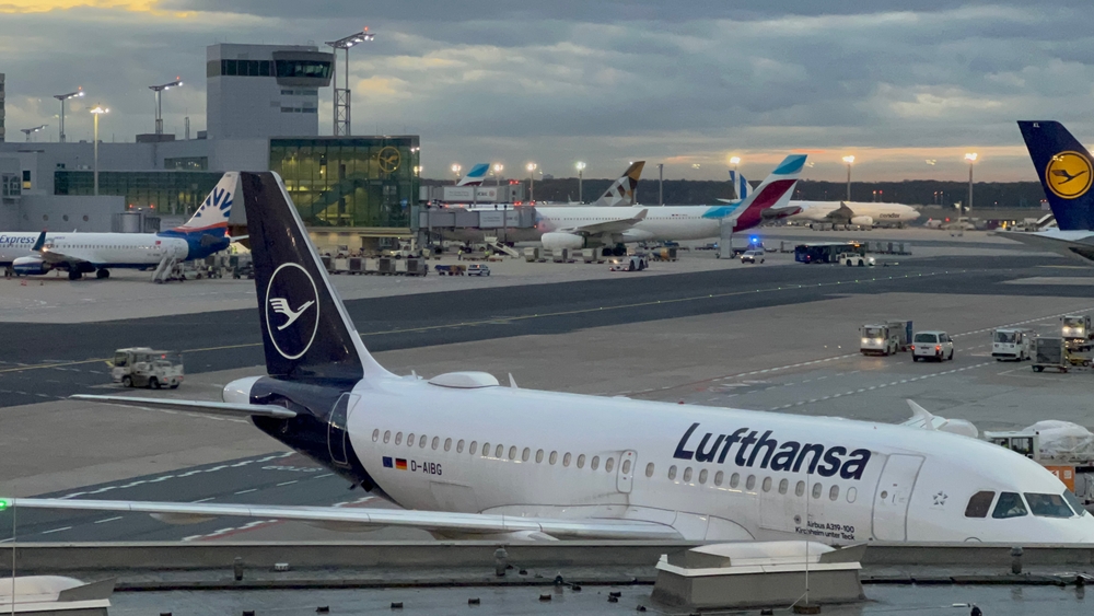 NAJAVA VELIKE BLOKADE Putnici Lufthanze su obavešteni - "ni slučajno ne dolazite na aerodrom"