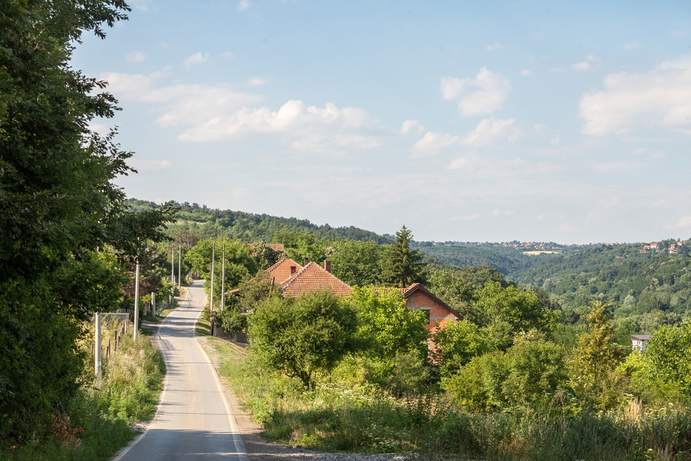 Ima bazen, ima voćnjak, kuća iz snova u Beogradu - a po ceni stana u centru