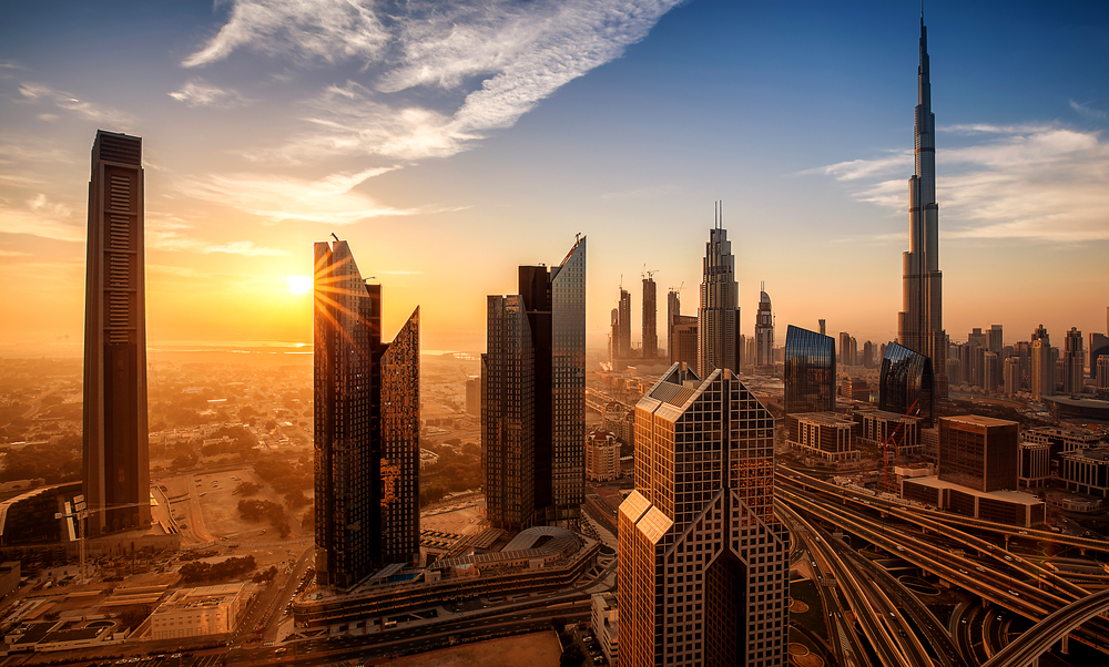 U prodavnici u Dubaiju, med košta 18.000 dinara, ali ima i jeftinije robe (VIDEO)