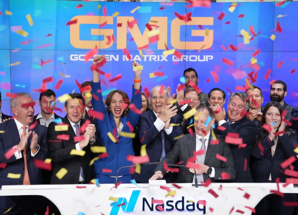 ZVONILO JE U NJUJORKU Prva srpska firma od danas je listirana na američkoj berzi NASDAQ