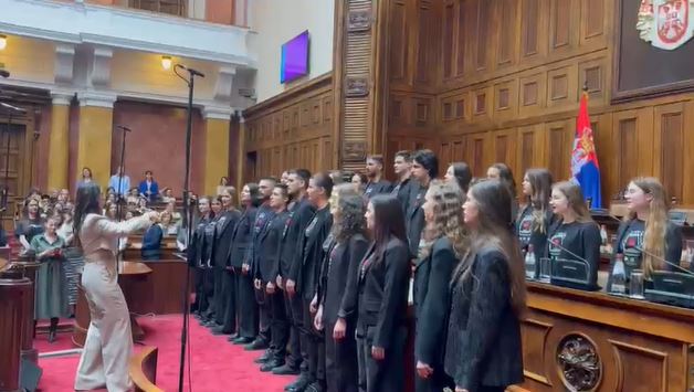 Najlepša slika Skupštine koju ćete videti danas - Obeležen Međunarodni dan devojčica u IKT
