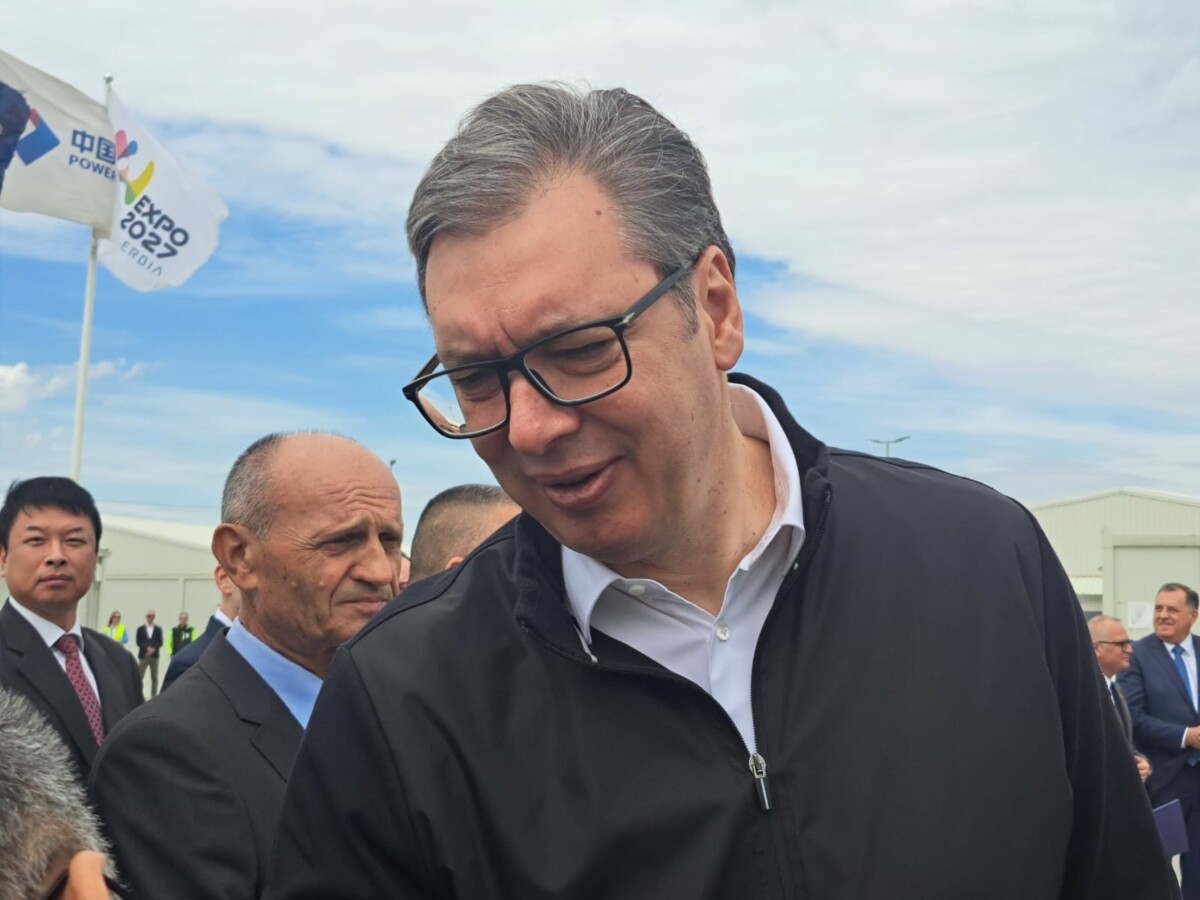PREDSEDNIK NA OTVARANJU OBILAZNICE "Ovaj kraj izgleda kao da ste negde u Austriji, Švajcarskoj"