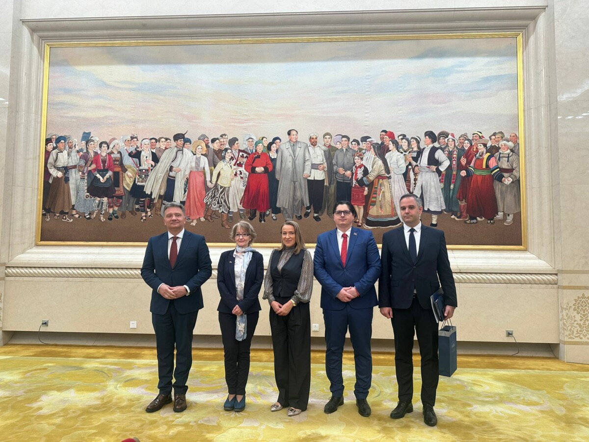 Jovanović u Pekingu predstavio rezultate Srbije u razvoju veštačke inteligencije
