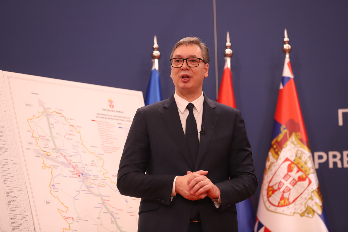 "Predložio sam da minimalac bude veći od 53.000 dinara"