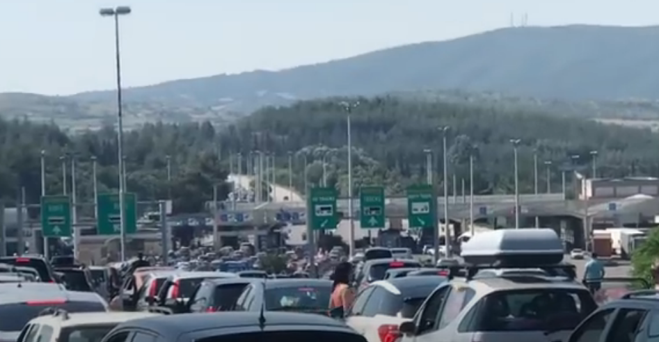Nakon tri sata čekanja granični prelaz je zvanično otvoren