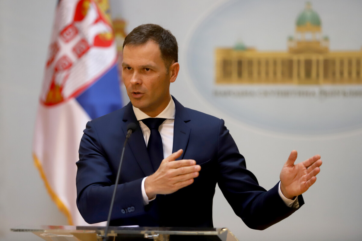 SRBIJA JE NA DOBROM PUTU Dvocifren rast penzija - a prvi smo i po stopi rasta