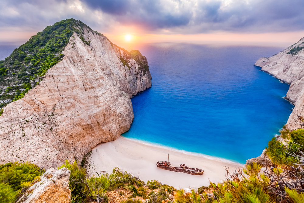 SPISAK NAJLEPŠIH PLAŽA NA SVETU Jedna je u komšiluku, a na drugoj se svako leto okupa na stotine Srba