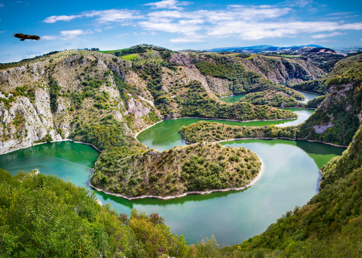 O OVOM KRAJU PISALA JE ČAK I NACIONALNA GEOGRAFIJA Definitivno najlepši predeo Srbije na samo četiri sata od Beograda
