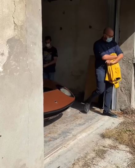 Unutar oronule zgrade i zazidanog dela krio je pravo blago - potpuno neverovatno otkriće (VIDEO)