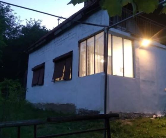 NE MOŽE POVOLJNIJE Celo imanje za 5.800 evra, ali komentari ne prestaju zbog jedne stvari