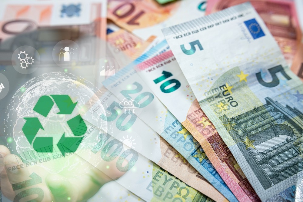 "ZELENI" POSLOVI DONOSE LEPU ZARADU Osim što čuvate svet oko nas, lako možete da se obogatite