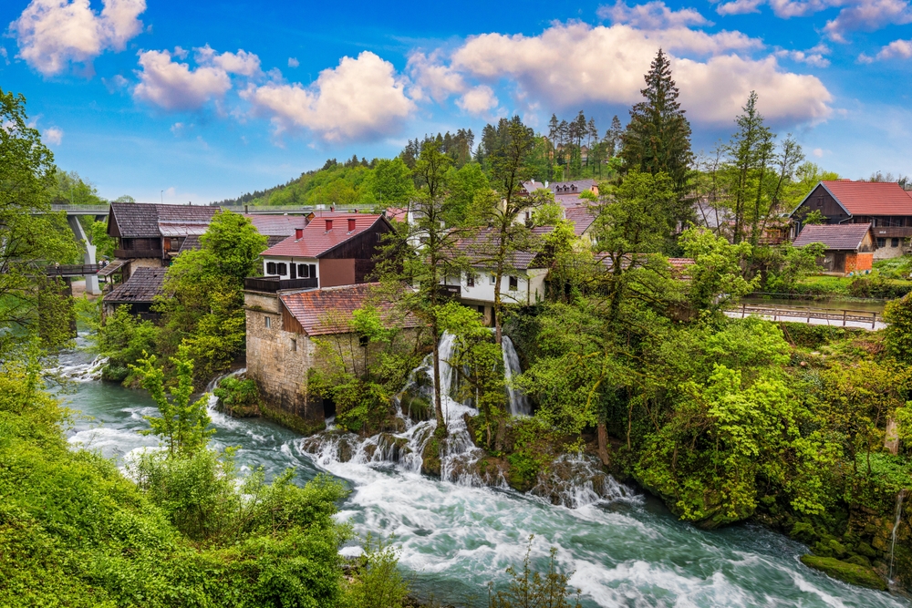 KOMŠIJE SU KRILE OVU "TAJNU" Na samo pet sati od Beograda - najlepše selo na svetu