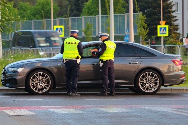 Bez milosti! U ovoj zemlji vozači idu u zatvor ako pređu brzinu za 50 km/h