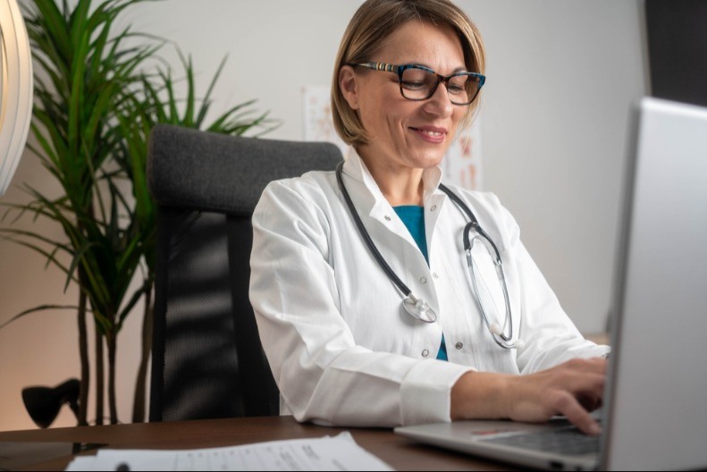 Koliko sada zarađuju nastavnici, lekari... - spisak povećanja plata u Srbiji