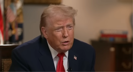 „Uvešću carine od 200 odsto“ - Tramp zaoštrio ton zbog Grenlanda