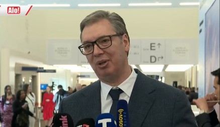 Vučić: "Srbiju smo na dostojan i dostojanstven način predstavili u Davosu"