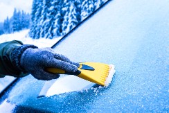 Vozači, ovo morate da znate - zašto vam se šoferka ledi iznutra i kako da to sprečite