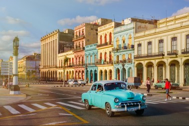 Kuba blizu kolapsa - Trampove carine "dave kubansku ekonomiju"