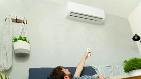 Ne podešavajte klimu na 30 stepeni kada grejete stan - zašto to nije dobra ideja