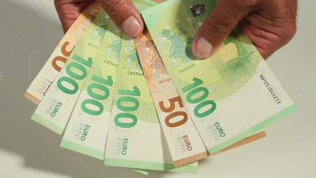Navikli ste da plaćate gotovinom? Uskoro stižu nova pravila za veće iznose