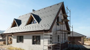 Kupili montažnu kuću od 77 kvadrata i terasom od čak 35 - unutra spakovali i tri prostrane sobe