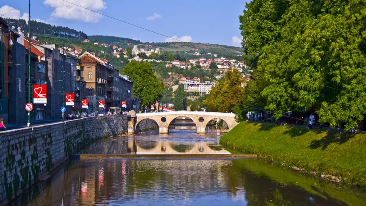 Spoj istorije, ćevapa i pristupačnih cena - prvo mesto na listi najpovoljnijih destinacija Evrope