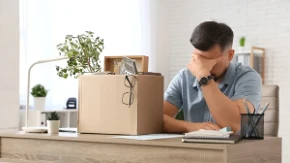 Rekli ste kolegi kolika vam je plata - evo da li zbog toga možete da dobijete otkaz