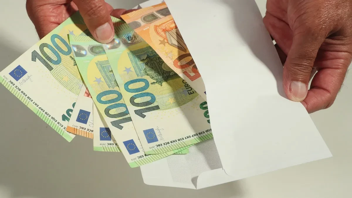 Ako imate 10.000 evra, nikako ih ne ostavljajte da stoje - tri pametnija načina da uložite novac