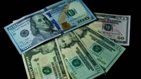 Dolar u uzletu - dostigao najviši nivo u poslednjih 18 meseci 