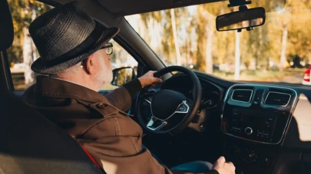 Najbolji polovni automobili za penzionere - jeftini, praktični i laki za vožnju