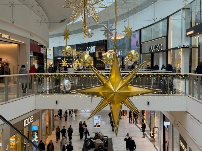 Tržni centri puni kao nikad - snišenja idu i do 50 odsto