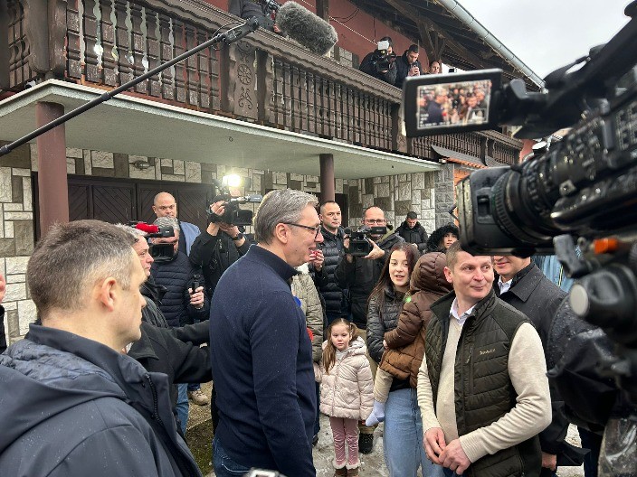 Novi planovi za Srbiju - Vučić "Treba da uložimo 3-5 milijardi evra u lokalne puteve"