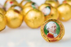 "Besni rat" oko Mocart kugli - slučaj završio na sudu 