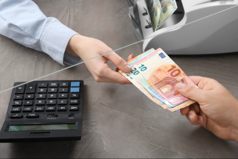 Tiče se menjačnica - oglasila se NBS 