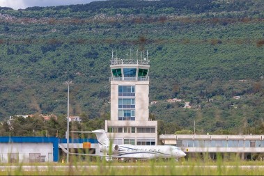 Država prisvaja aerodrome - Zeta i Tivat ostaju bez lokalnih prihoda