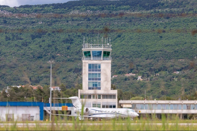 Država prisvaja aerodrome - Zeta i Tivat ostaju bez lokalnih prihoda